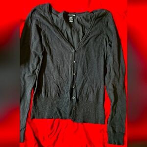 H&M H and M cute black knitted cardigan, like new. Women's small.